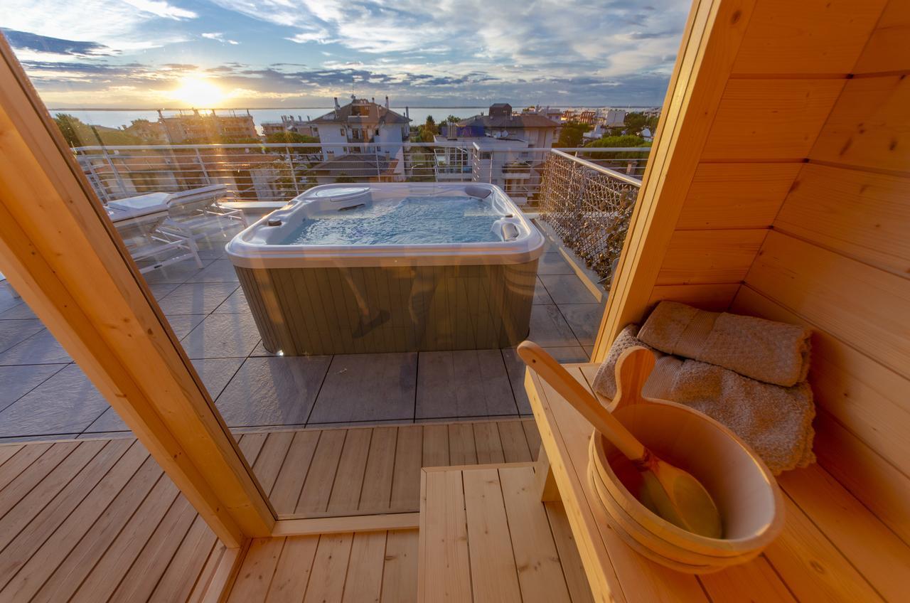Soleis Sea View Spa Apartment Ліньяно-Сабб'ядоро Екстер'єр фото